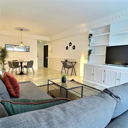 Harbour Heaven 2 Bed, 2 Bath Steps From Puerto Banus Marina And Appartamento