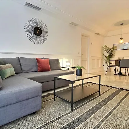 Harbour Heaven 2 Bed, 2 Bath Steps From Puerto Banus Marina And Appartamento *